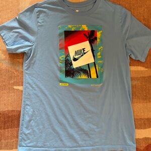 Nike Heatwave Graphic Tee
